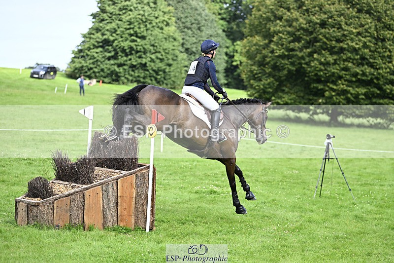 240804-170909-18850 - 714-Dani_Evans-ISABELLE_ROSE_BUD