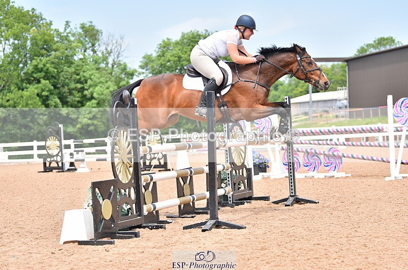 230609A-135747-01344 - Cls 12 1.05m Amateur Qualifier