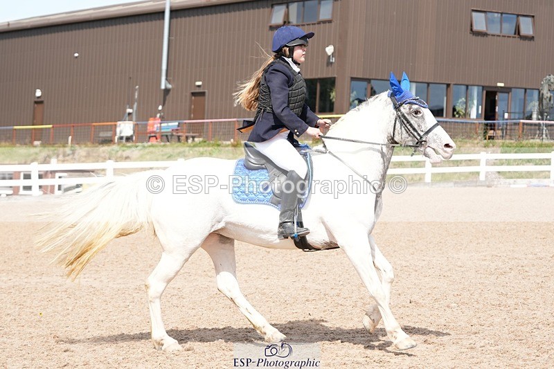 250805-152109-00095 - Clear Round and 60cm