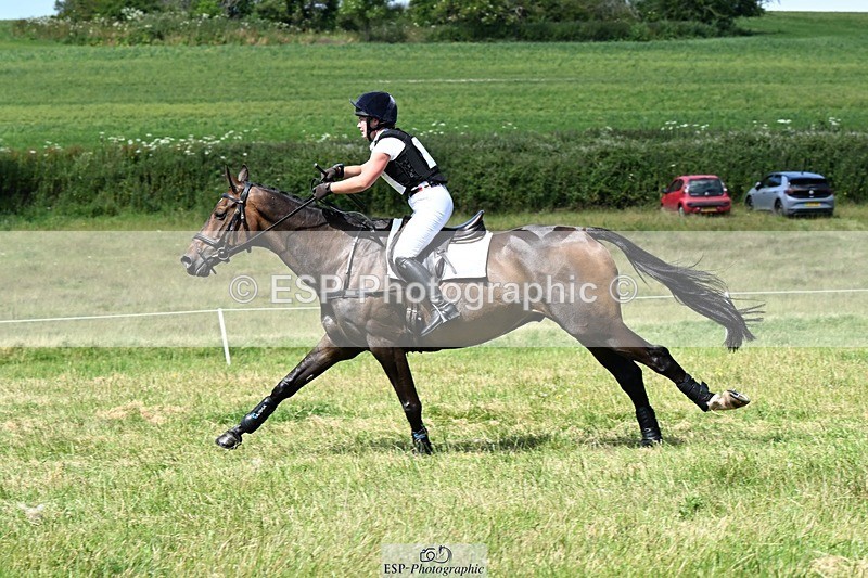 240629X-112400-0407 - 006-Eliza_Peters-REDPARK_SAMMEY