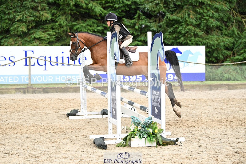 240824X-122903-25490 - 70cm Jump Off