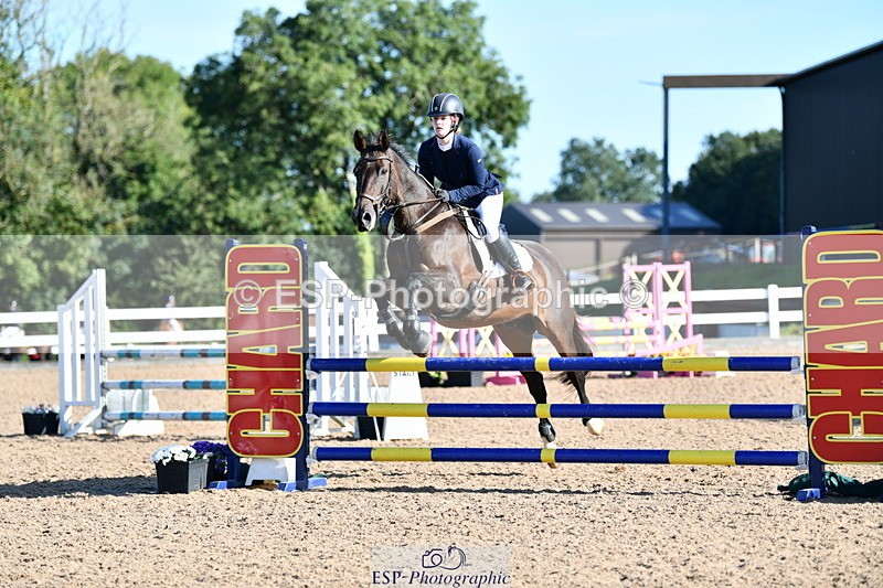 240913A-093738-02973 - Cls 20 Snr British Novice and 90cm Open