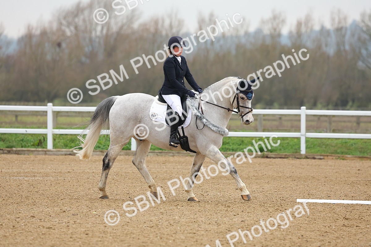 SBM_001604 - Class 8-11 - Novice 2 - Elementary 2