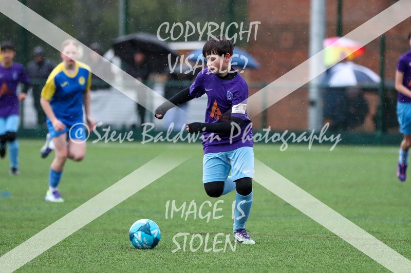 1DX20196 - 2026-02-15 FC Abbey Meads U13 Purple V Royal Wootton Bassett Town Youth U13 Yellow