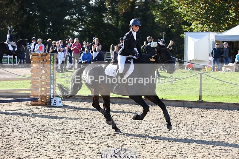 241027-131030-17563 - Presentations - BE90 3DE