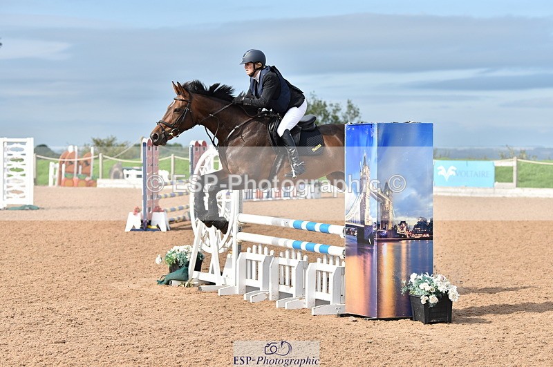 230810A-101140-00233 - Cls 8 British Novice & 90cm Open