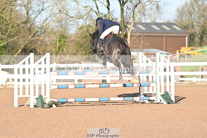 231210A-131845-02550 - Cls 20 Newcomers & 1.10m Open