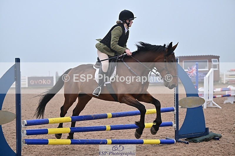 260414-174137-00304 - Cls 7+8 Club and Schools 80cm