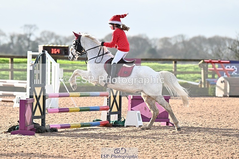 241201X-110408-00770 - Cls 17AB & 18 70cm