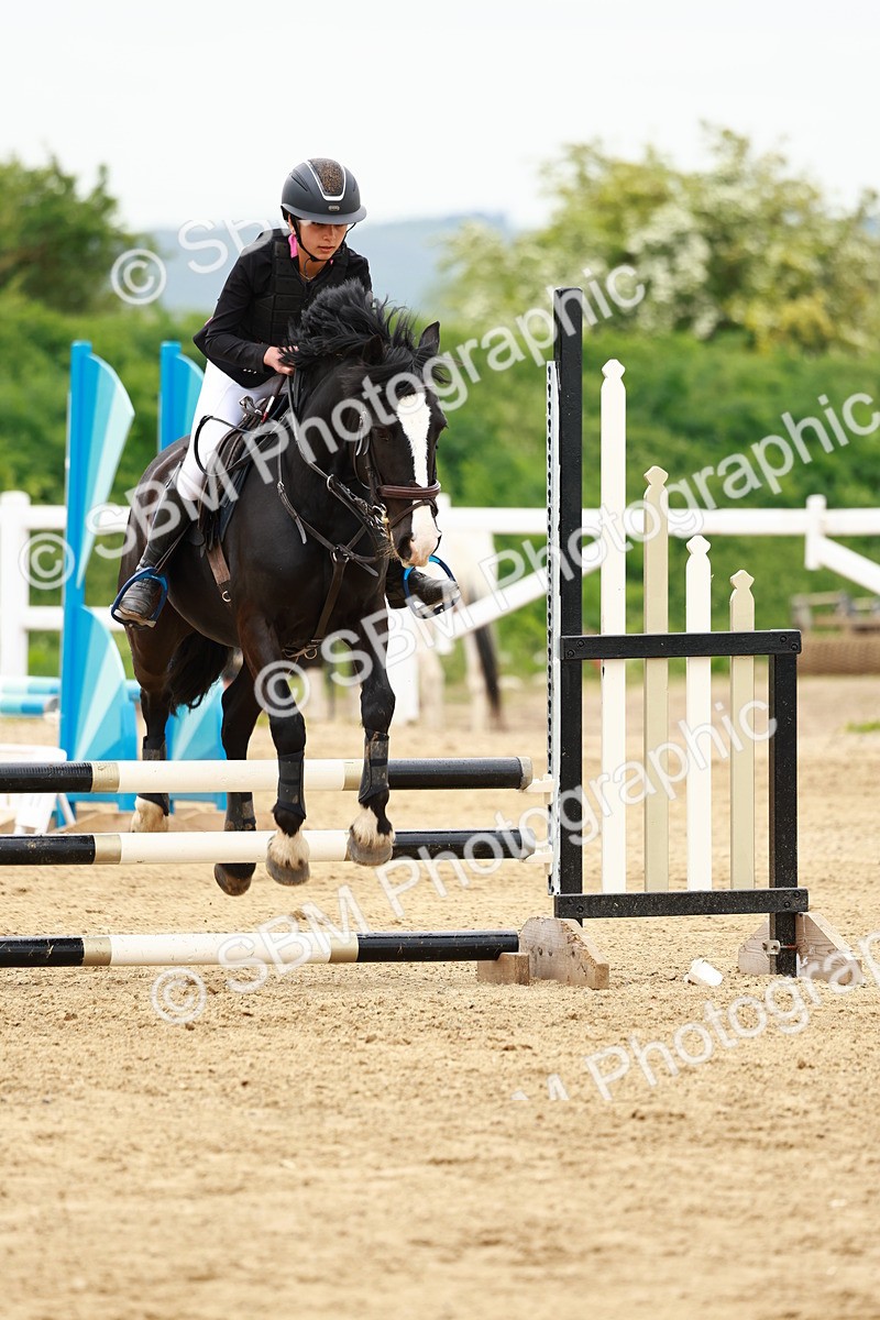 SBM_008327 - Class 4 - 70cm