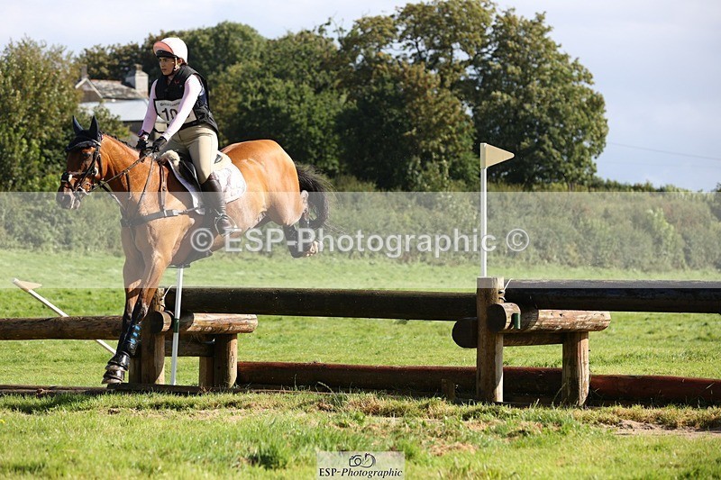 230820X-100431-1937 - BE90 XC 09.40 to Rider 151 at 11.44