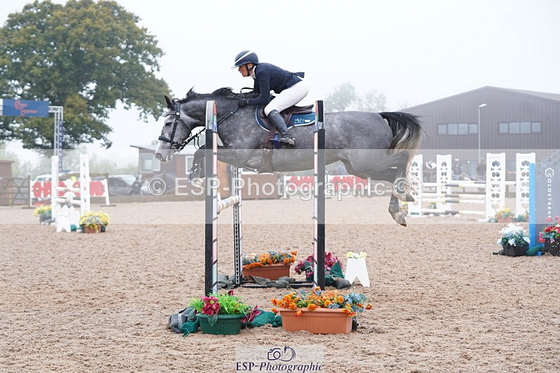 241006A-130024-06918 - Cls 20 Snr Newc & 1.10 Open