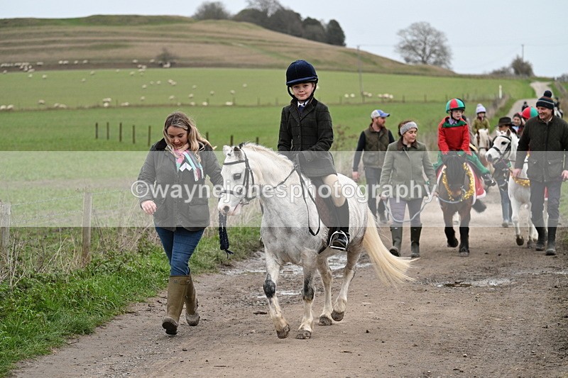 WJ7_1355 - Walk Home