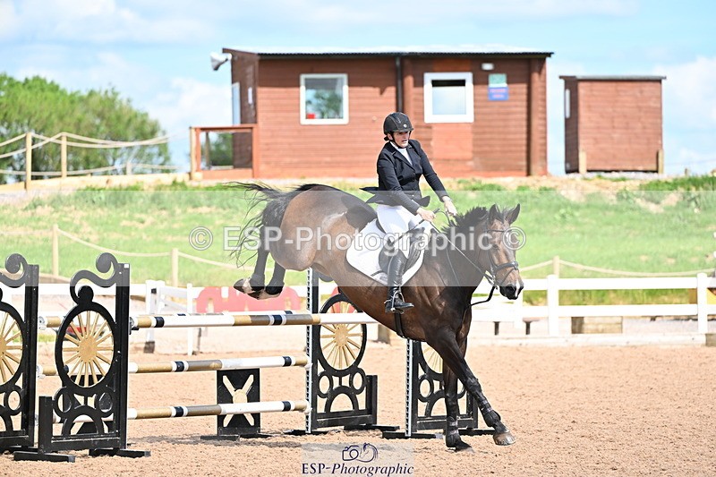 240619A-160359-01119 - Cls 5 Snr Foxhunter and 1.20m Open