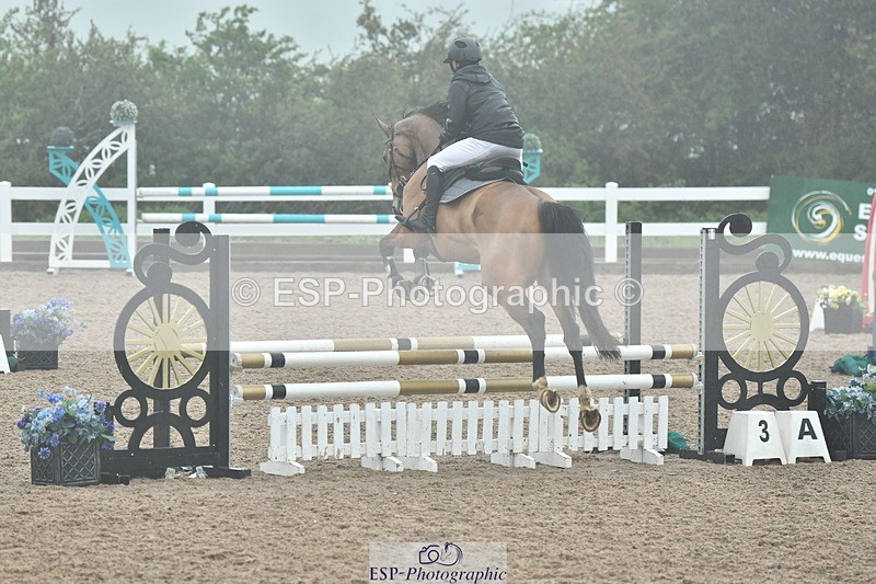 230506A-090505-05650 - Cls 25 British Novice & Open