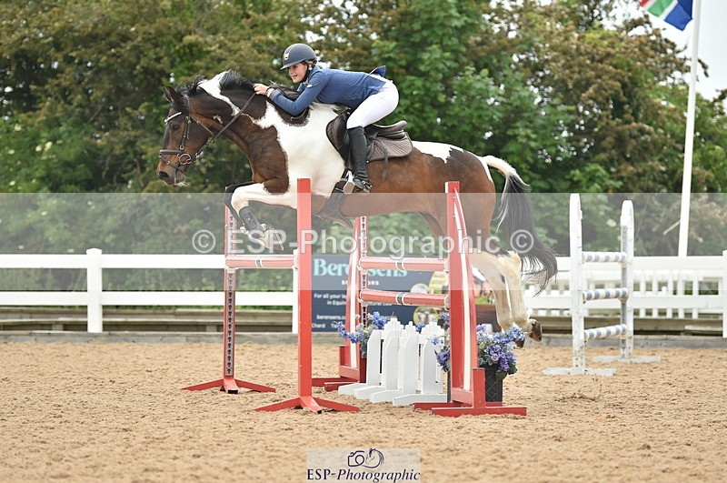 230611A-122914-05497 - Cls 34 1.05m Amateur Qualifier