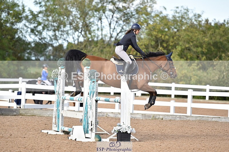 231015A-133728-08372 - Cls 25 95cm Amateur Q 2nd R