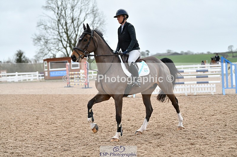 240124A-124201-00512 - Cls 3 Newcomers & 1.10m Open