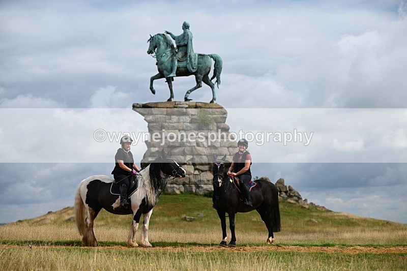 DSC_4082 - Time at Statue 09:50 to 11:09