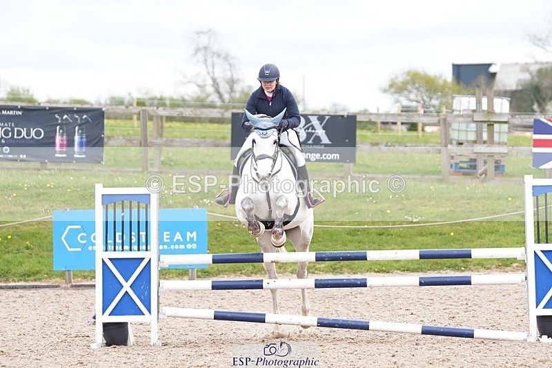 250414-135532-01036 - 90cm Round 2