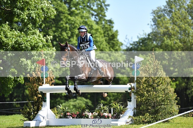 230527-105548-09249 - 257-TURBO-Isabelle_Cook-XC