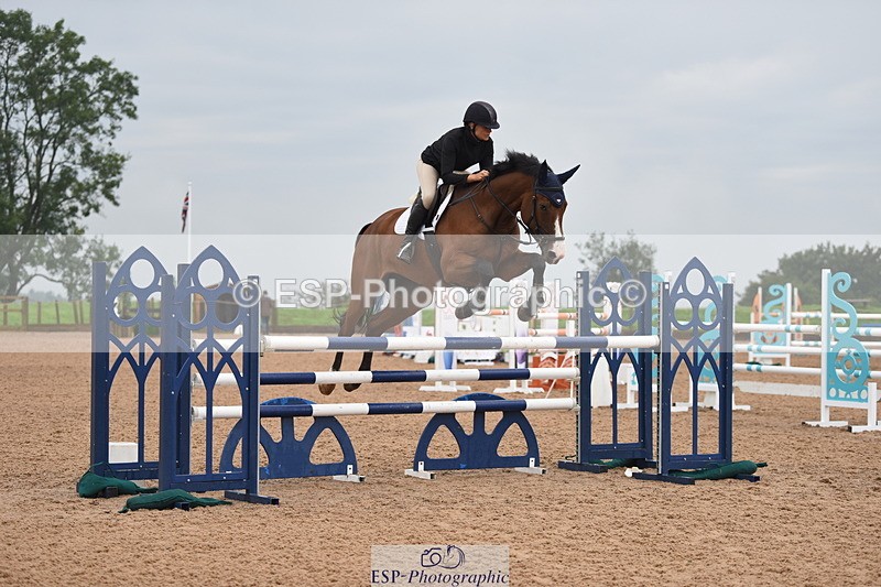 230916A-103556-03847 - Cls 14 Snr Foxhunter