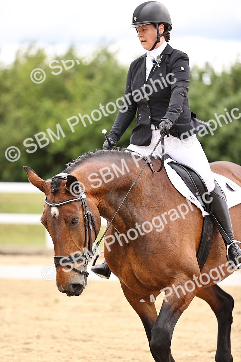 SBM_002032 - Class 2 - Novice 4 - 10.36-11.39