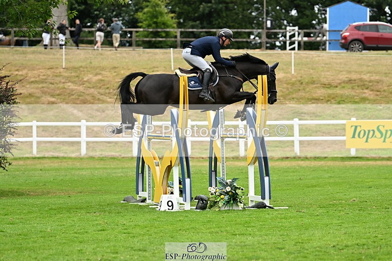 250705A-122141-14660 - Cls 30 Snr Foxhunter 2nd Round