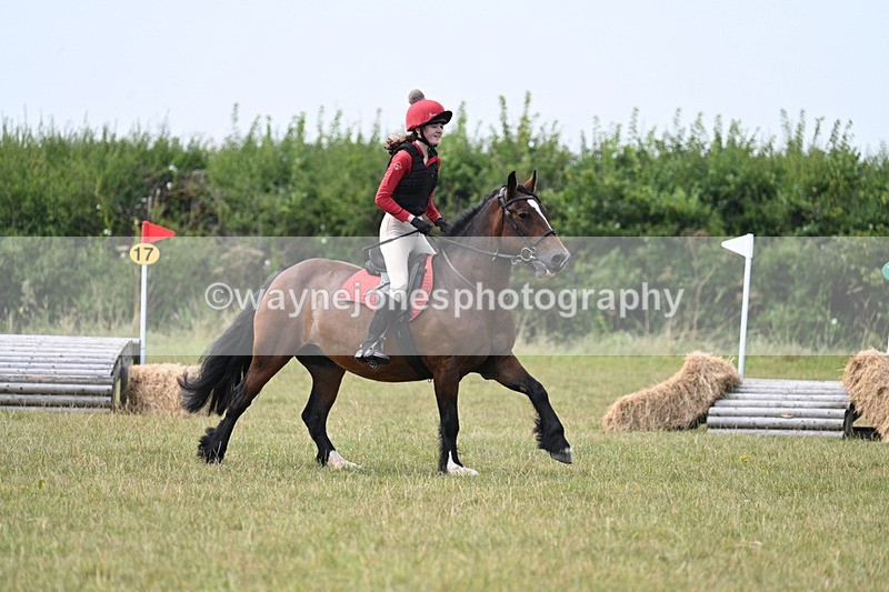 WJ7_7021 - 60cm XC Time 12:55 to 13:19