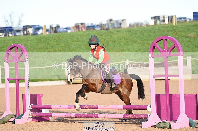 231202A-122658-01460 - Pairs