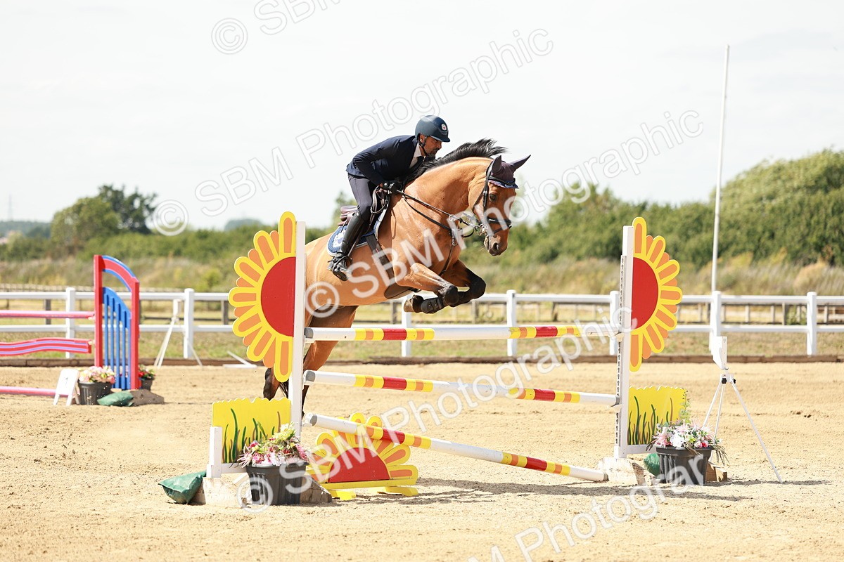 SBM_007836 - Class 4 - Senior Foxhunter - 1.20m Open