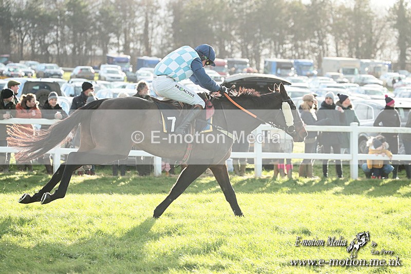 PtP 301125  0402 - Hursley Hambledon Point-to-Point Larkhill Racecourse 30/12/2025