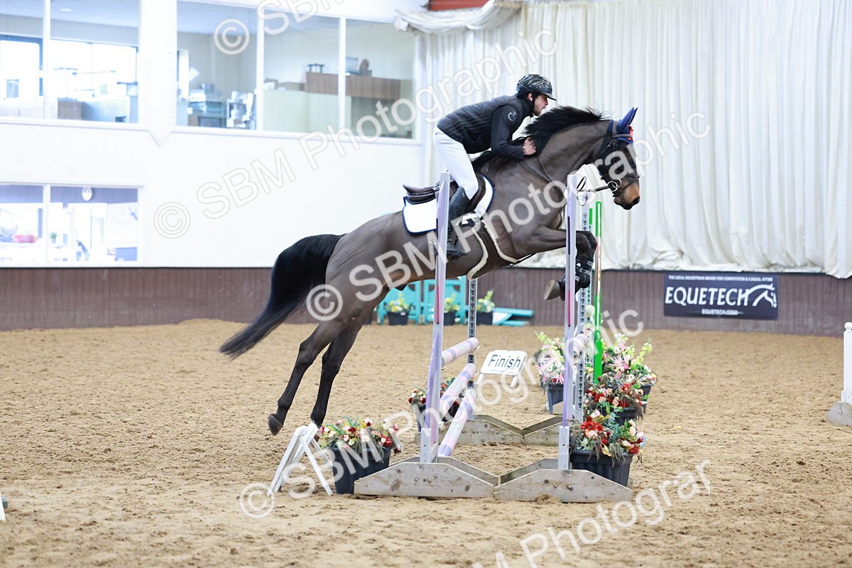 SBM_002962 - Class 9 - Equissage Pulse Senior BritiNovice/ 90cm Open