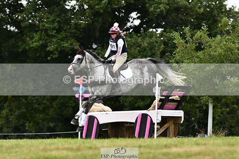 240825X-173240-37947 - 80cm XC 17.30 to End