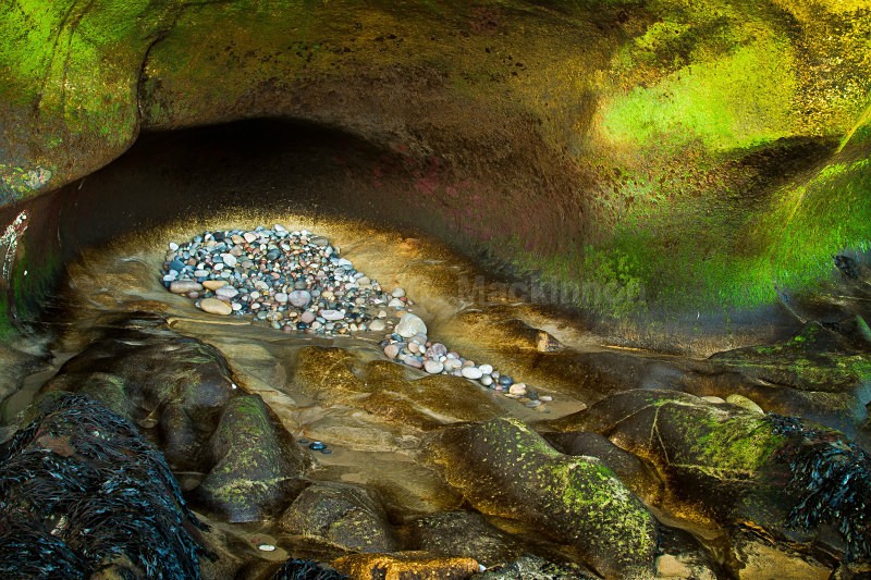 Aladins cave - Abstract