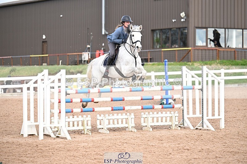 260221-133551-02239 - Cls 12 Newcomers and 1.10m Open