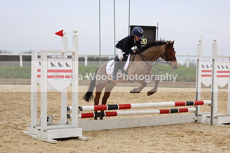 3E7A8001 - Class 10: Junior 60cm