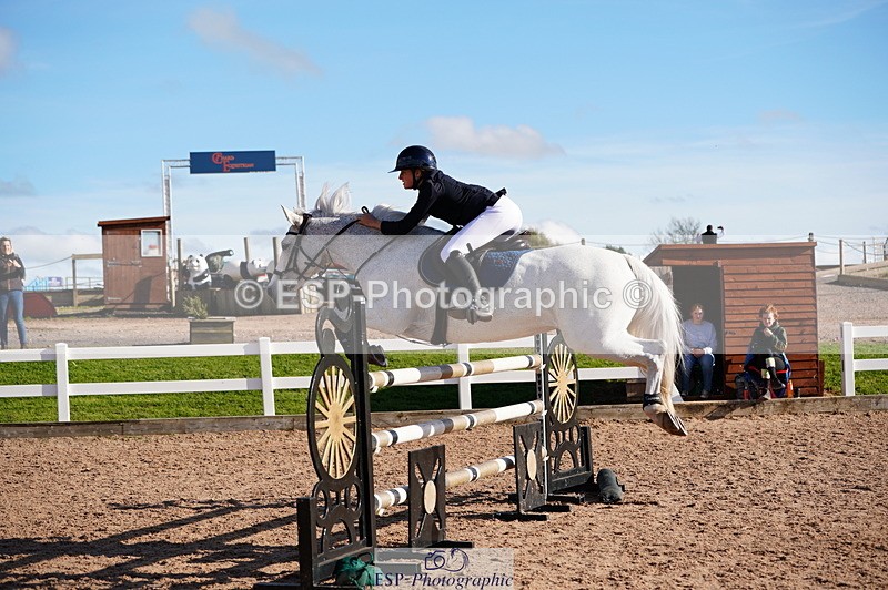 241027A-130738-02756 - SUN Cls 13 Junior 1.20m