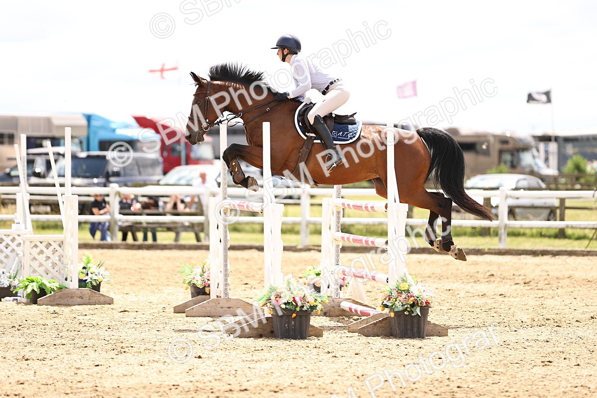 SBM_003740 - Class 22 - Senior Foxhunter 1.20m