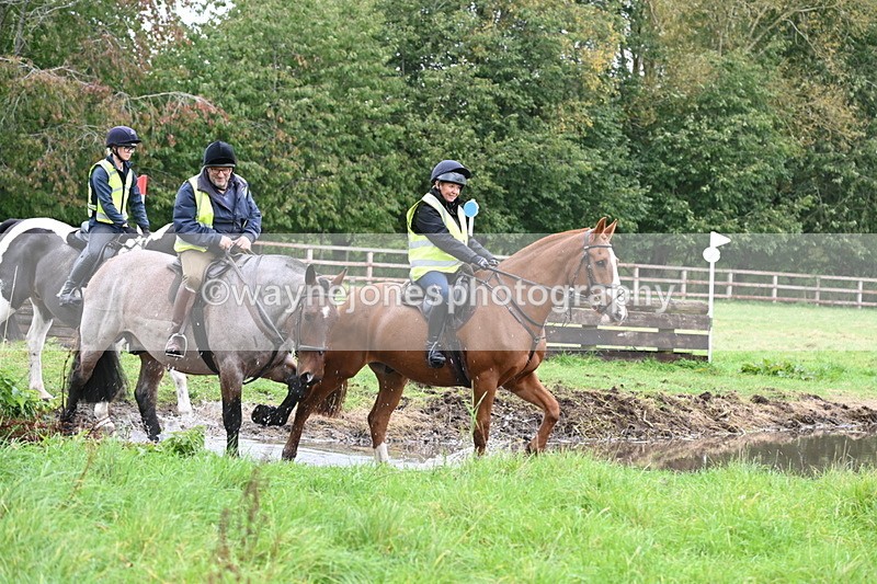 WJ6_6465 - Time at Photographer 12:41 to 13:05