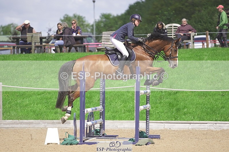 230806A-124156-02045 - Cls 14 Snr Foxhunter & 1.20m Open