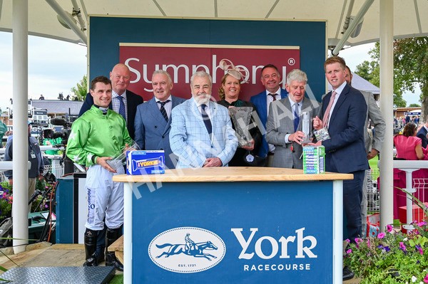 210824-Race 1-Jm Jungle-4836 - Race 1 1.50pm Symphony Group Handicap