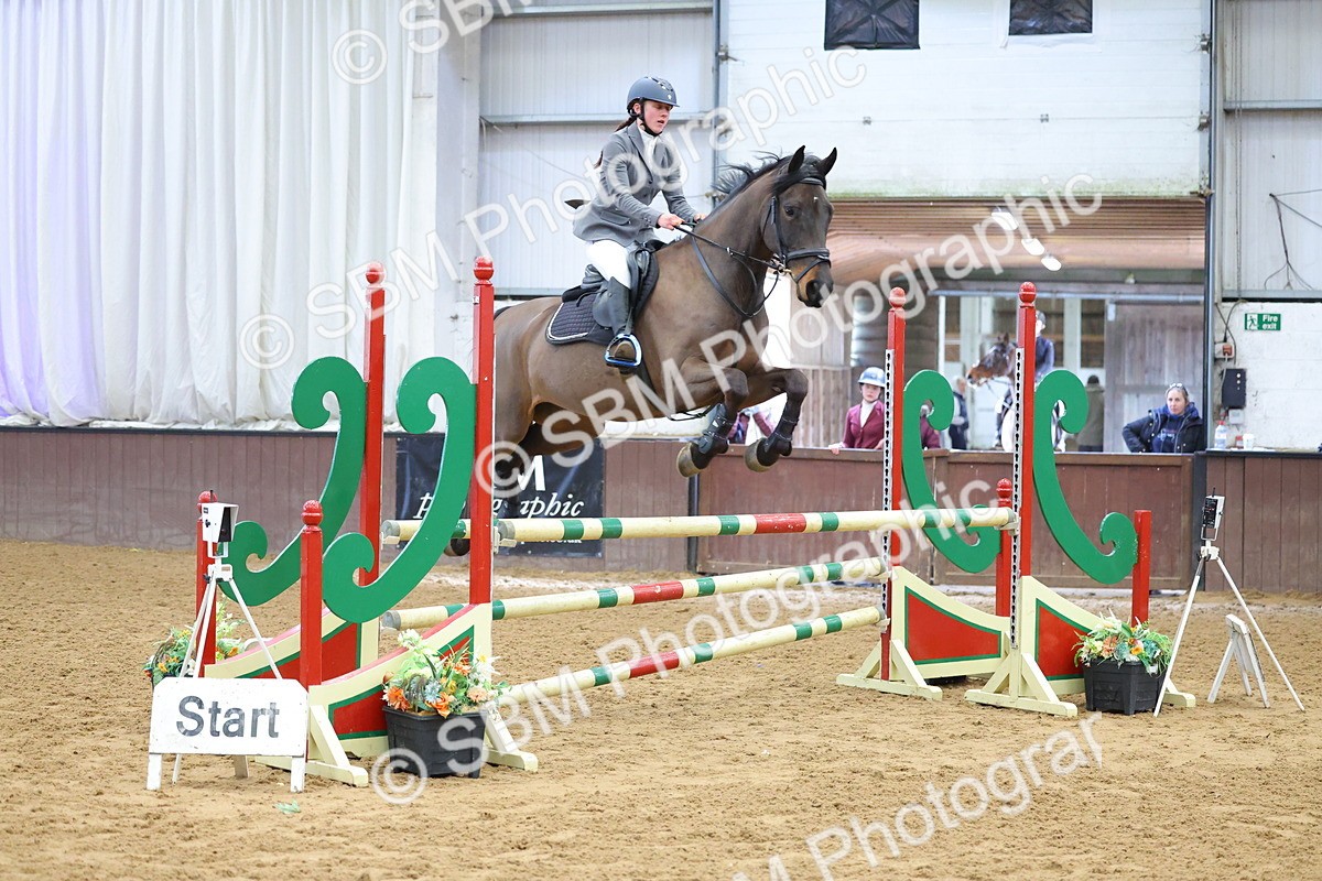 SBM_009864 - Class 21 - Nupafeed Supplements Senior Discovery/ 1m Open - First Round (1.00m)