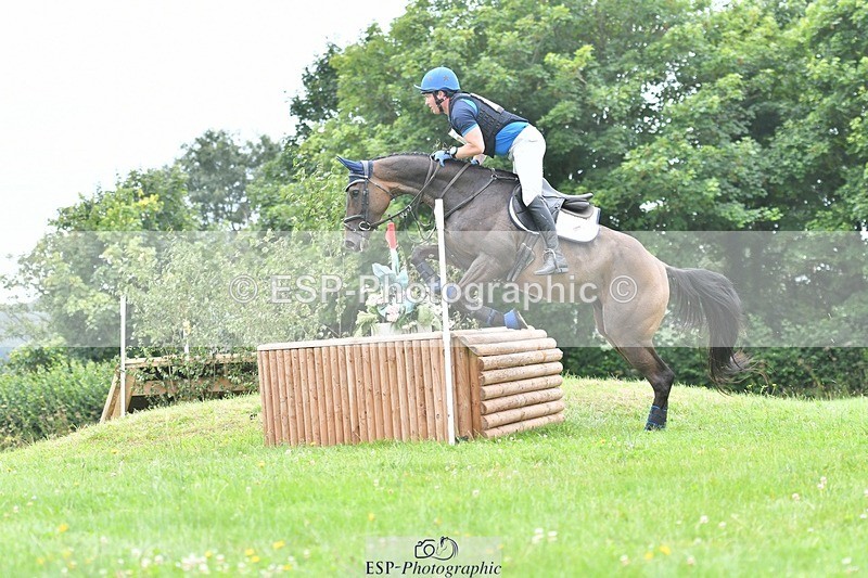 240803-123340-04222 - 137-Tim_Cheffings-HORGANS_ETOILE