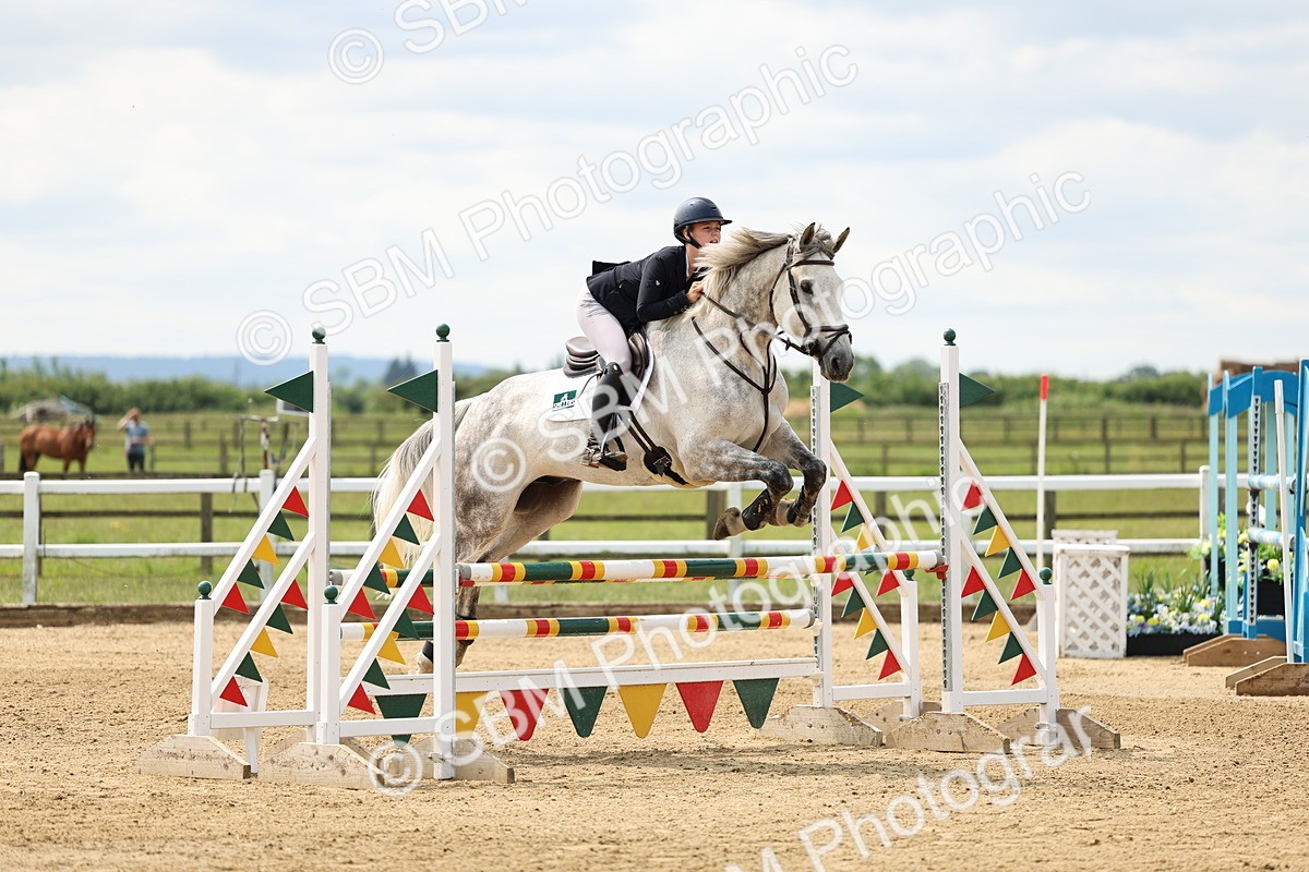SBM_005121 - Class 17 - Senior Discovery - 1.00m