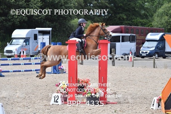 BPP_4335 - CLASS 19 SUN Springboard 128cm/ 138cm Restricted Handicap