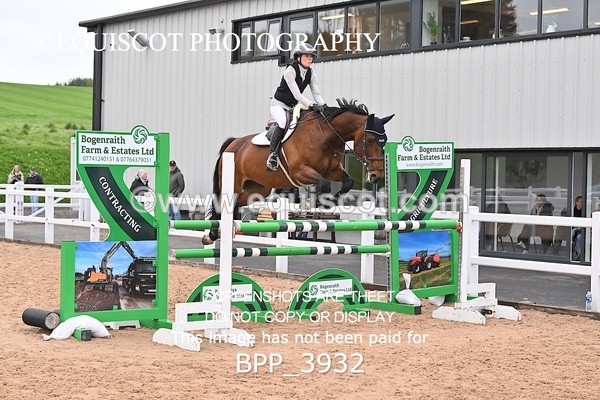 BPP_3932 - CLASS 16 SUN Senior Newcomers/1.10m Open