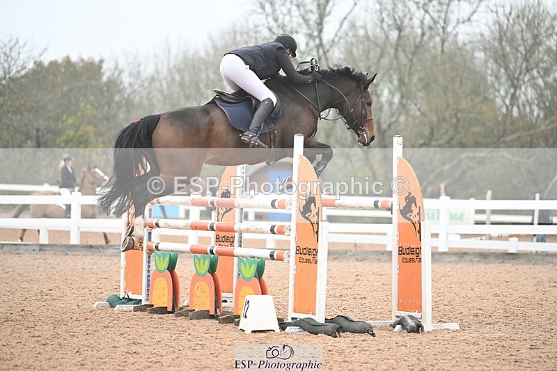 241102A-124557-04634 - SAT Cls 15 Foxhunter and 1.20m Open