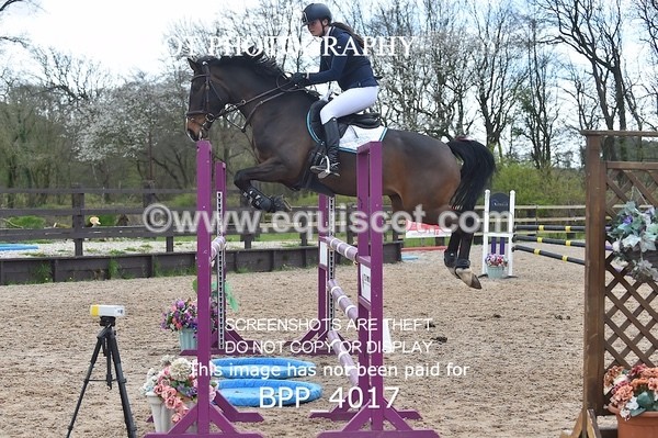 BPP_4017 - CLASS 4 Senior Newcomers/ 1.10m Open