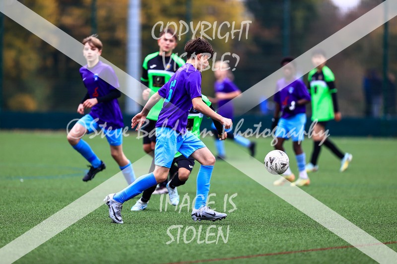 1DX30640 - 2025-10-12 FC Abbey Meads U14 Orange V Kingsdown Lions U14